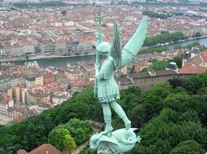 Lyon City Guide