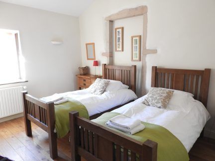 Twin Bedroom, 1st Floor, La Roche